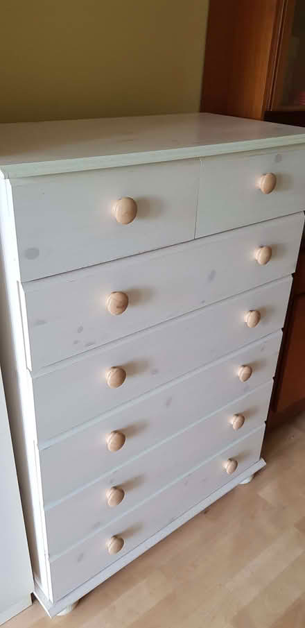 Photo of free Attractive white washed chest of drawers (Totteridge HW HP13) #3