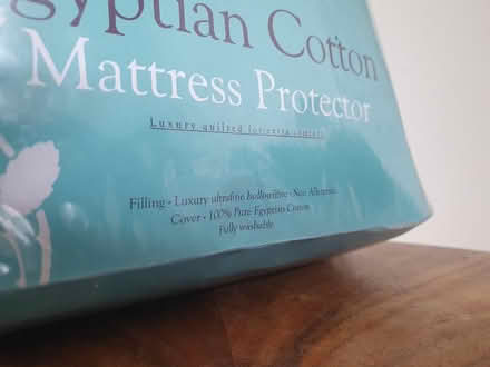 Photo of free Cotton Double Mattress Protector (East Sheen (SW14)) #2