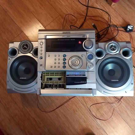 Photo of free Old Samsung sound system (Cambridge) #1