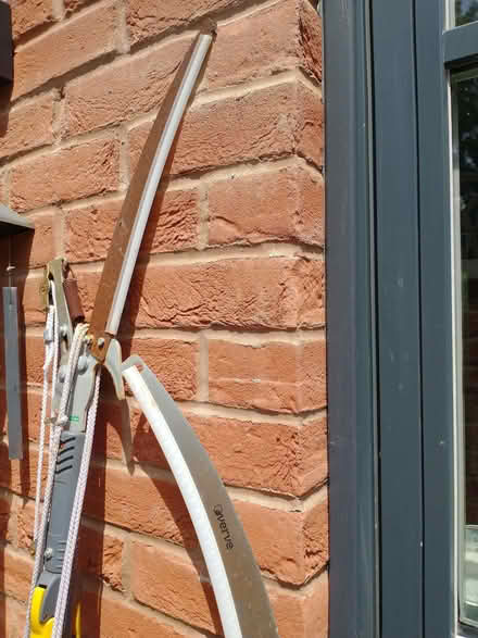 Photo of free A collection of garden items (Roundham TQ4) #2