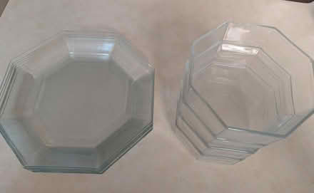Photo of free Plates and bowls (Weldon Spring) #1