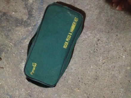 Photo of free bag of tent pegs and hammer (Quinton B32) #2