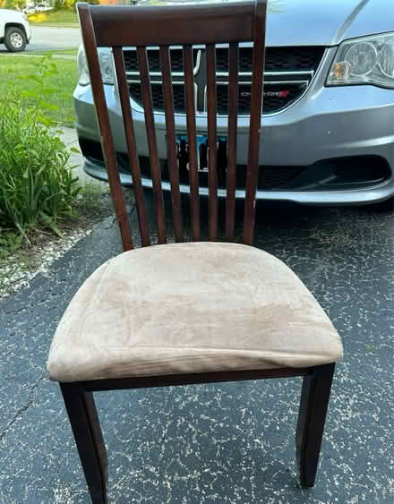Photo of free Dining room chairs (Bartlett (Stearns & Prospect)) #1