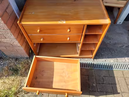 Photo of free Wooden drawer unit / TV cabinet thing (Stagholt Farm GL10) #1