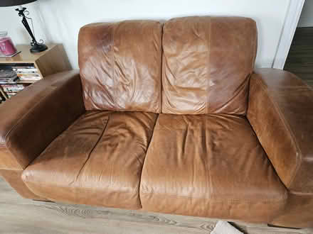 Photo of free Sofa (KT70GL) #1