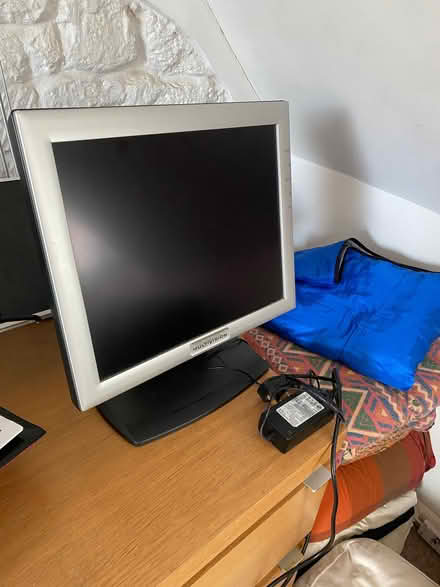Photo of free Computer Monitor (Dursley GL11) #1