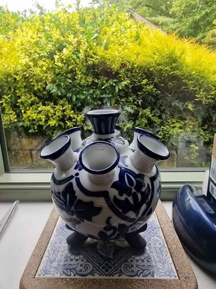 Photo of free Tulip vase (Loud Bridge PR3) #1