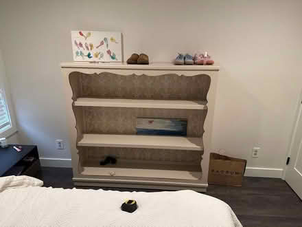 Photo of free solid xl Thomasville bookcase (Downtown Bellevue) #2