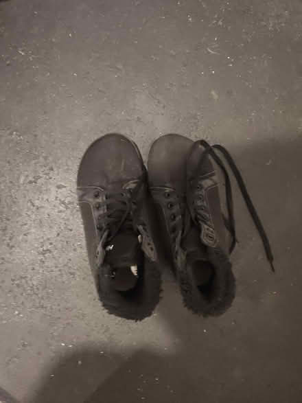 Photo of free Hobibear barefoot boots (Se5) #1