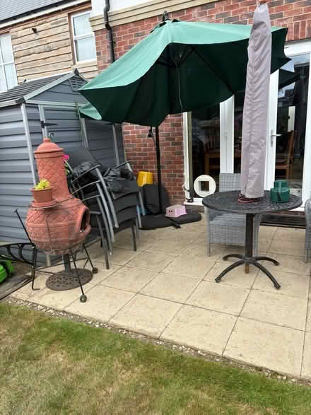 Photo of free 150cm Cantilever Sun Shade And Cover (Swanage BH19) #1