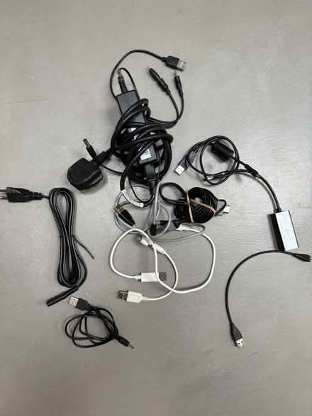 Photo of free Selection of cables (London SW19) #1