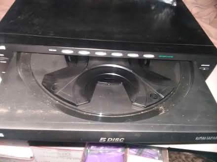 Photo of free 5 CD player (Sharon hill, PA) #2