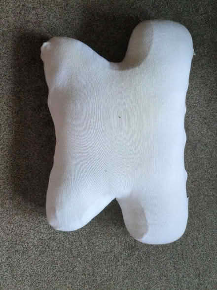 Photo of free Cosey CPAP pillow with spare cove (Shawlands G41) #1