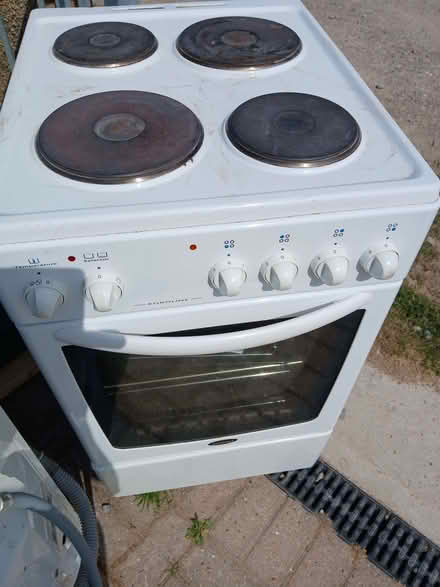 Photo of free Belling Elecric Cooker 50cm Wide (TN29) #2
