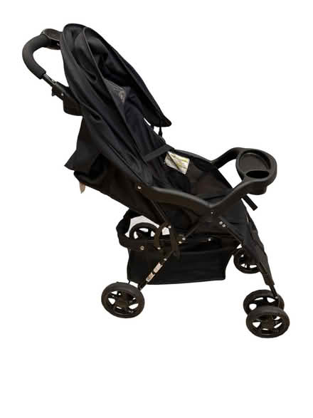 Photo of free Urban Gear Ultralight Stroller (Brooklyn Storage) #1