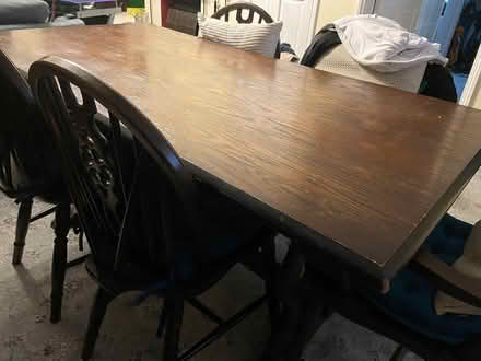 Photo of free Dining table and 6 chairs (SS4 Rochford) #1