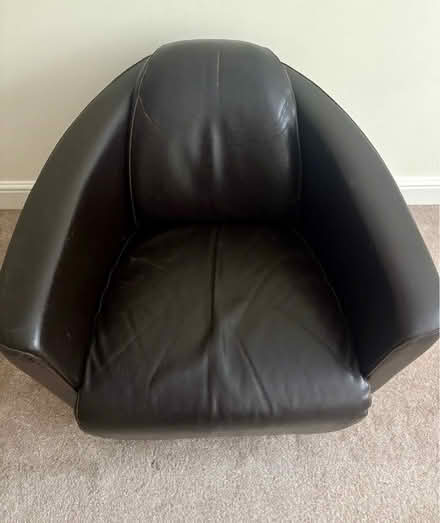 Photo of free Tan leather bucket chair (St Pauls Ward GU15) #2