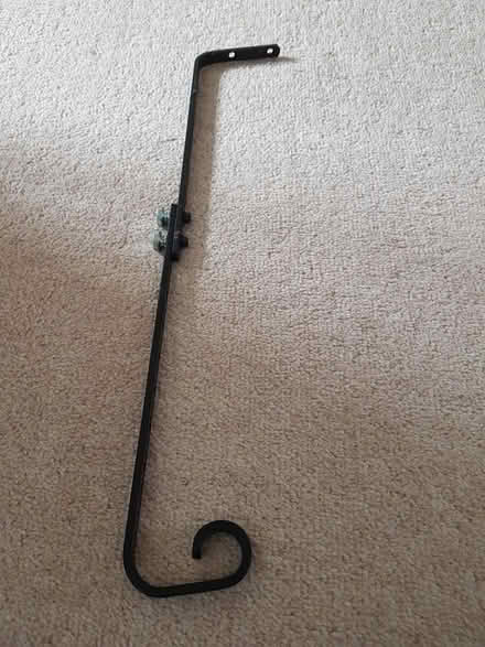 Photo of free Hanging bracket (Fairview GL52) #1
