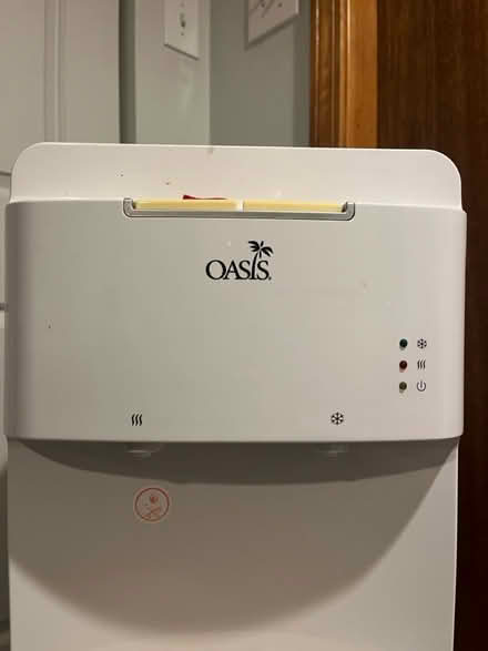 Photo of free Water dispenser (Somerville, Spring Hill) #3