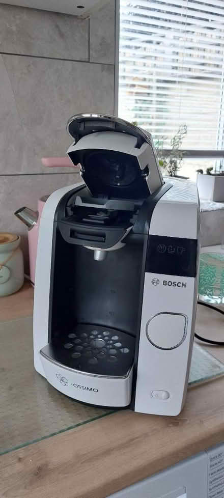 Photo of free Hot Drinks Machine (S60 Catcliffe) #2