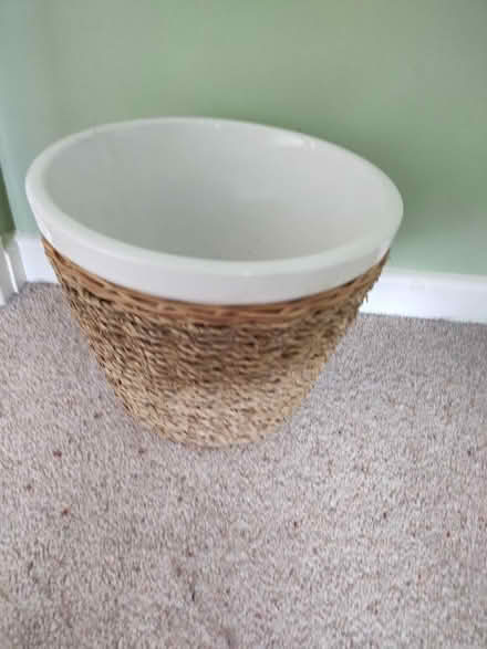 Photo of free Ceramic/woven plant pot (Eaton NR4) #1