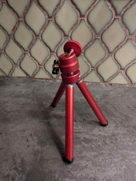 Photo of free Mini Tripod, never used (Seattle Bitter Lake) #2