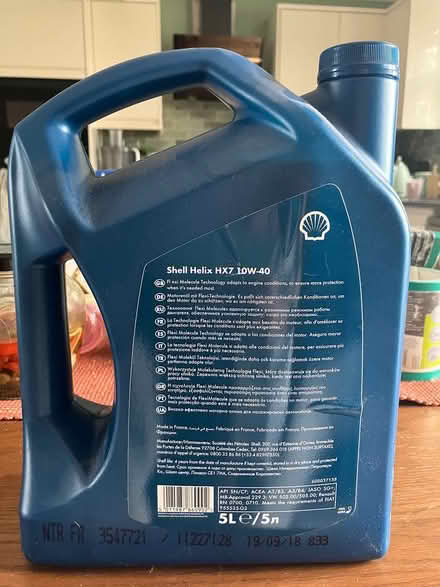 Photo of free Shell Helix Motor oil (Morden) #2