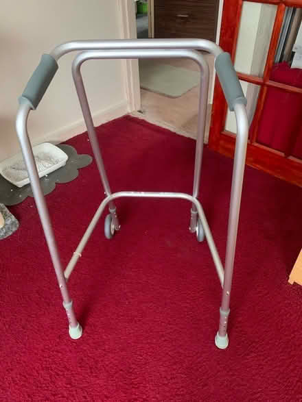 Photo of free Walking Frame (Colney Hatch N10) #1