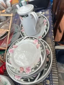 Photo of free ceramic dinner set #1