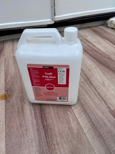 Photo of free PVA Glue (CB4) #1
