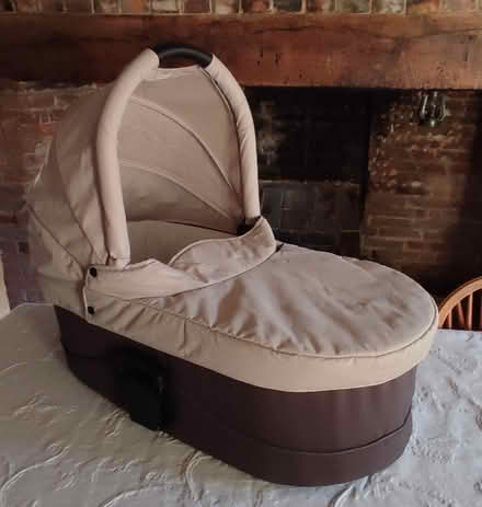 Photo of free Mama s & Papas Carry Cot (Winfarthing) #1