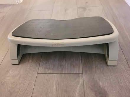 Photo of free Adjustable under-desk footrest (Upper Holloway N7) #2