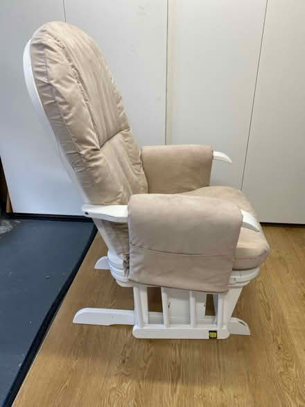 Photo of free Nursing chair (Letchworth SG6) #4