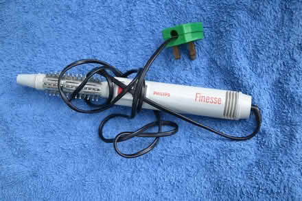 Photo of free Philips Finesse Curling tongs/dryer (Chorleywood WD3) #1