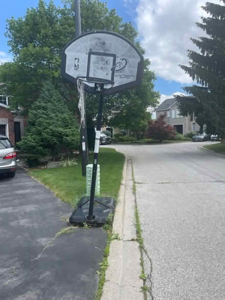 Photo of free Basketball net (Trelawny Circle L5n6n9) #1