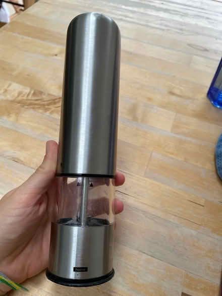 Photo of free Electric Salt grinder (Cherry Hinton, Cambridge) #1