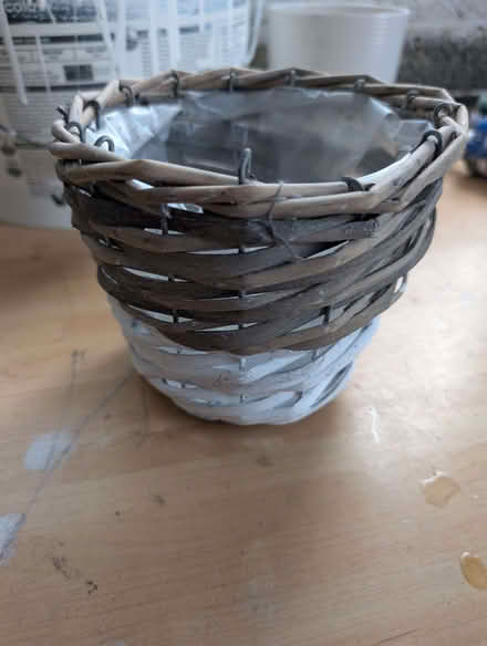 Photo of free Indoor plants pot decorative cover (Kidlington OX5) #1