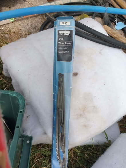 Photo of free Windscreen wiper blade (Kenn Road BS21) #2