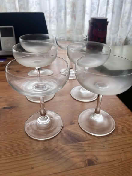 Photo of free Six champagne glasses (Ashburton SE25) #1