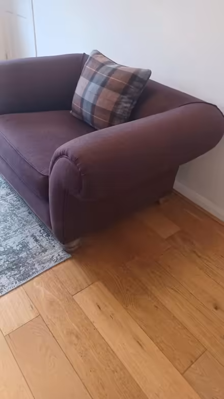 Photo of free Lovey large aubergine chair (Thame OX9) #1