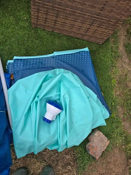 Photo of free Foldable swimmingpool (Huntley GL19) #1