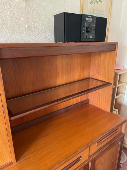 Photo of free Wooden cabinet (Hemel) #3