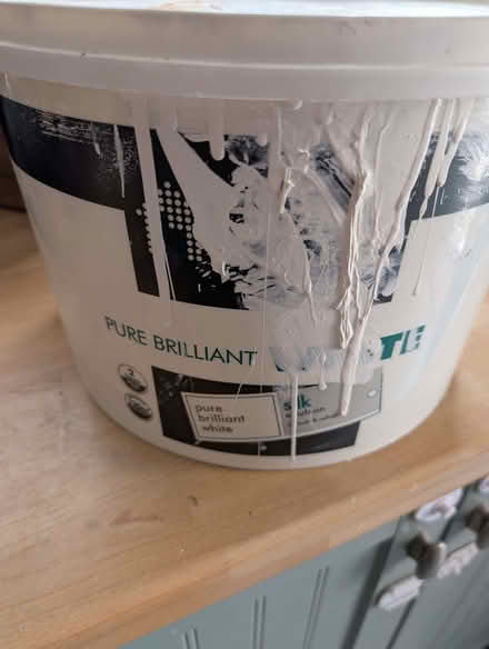 Photo of free Brilliant white, silk emulsion. Quarter of a large tub (Kidlington OX5) #1
