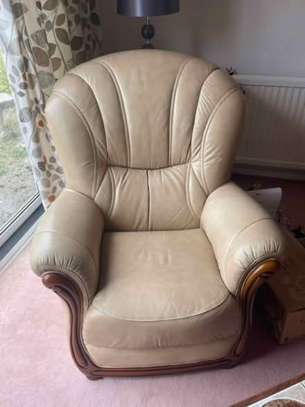 Photo of free Sofa and arm chair (Hemel) #2