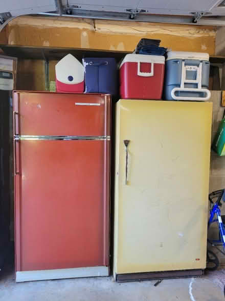 Photo of free Refrigerator and Freezer (Aloha/Beaverton) #1