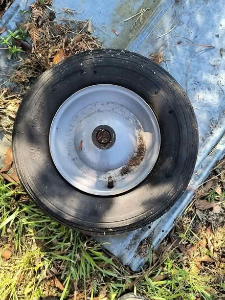 Photo of free Pepsi trays, tin, tire rim (South side) #3