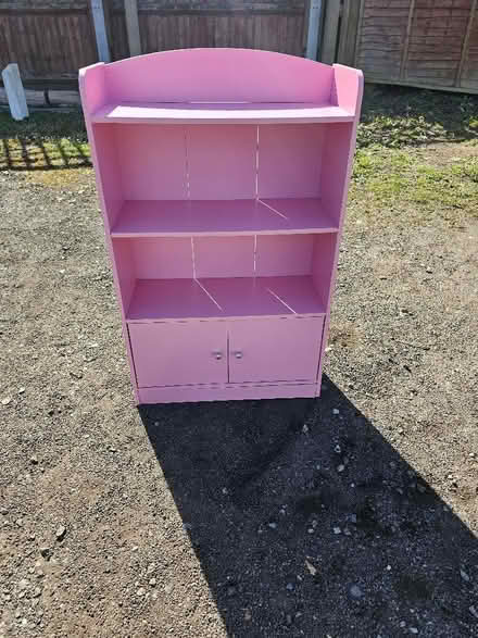 Photo of free Wooden cabinet (Cheshunt EN8) #1