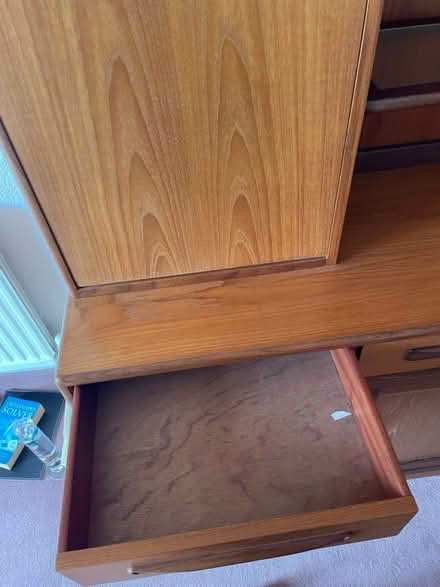 Photo of free Wooden cabinet (Hemel) #4