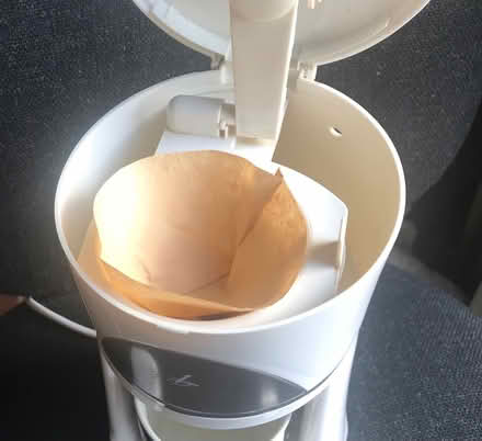 Photo of free One cup coffee maker (Woodlands Av., Sidcup DA15) #3
