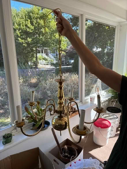 Photo of free Old chandelier (Downtown) #1